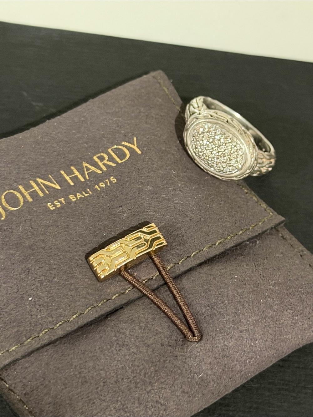 Authentic! John Hardy Sterling Silver 925 18k Gold Diamond Pave Ring Size 7
